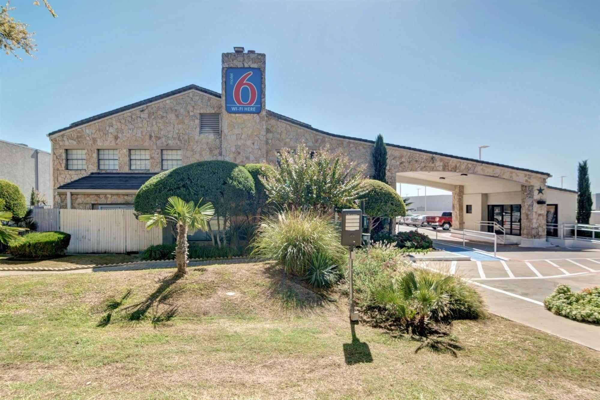 Motel 6-Dallas, Tx - Forest Lane מראה חיצוני תמונה